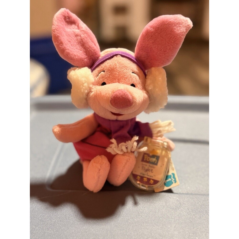Vintage Snow Buddy Mattel Snow Piglet Star Bean Toy with tag Disney NWT